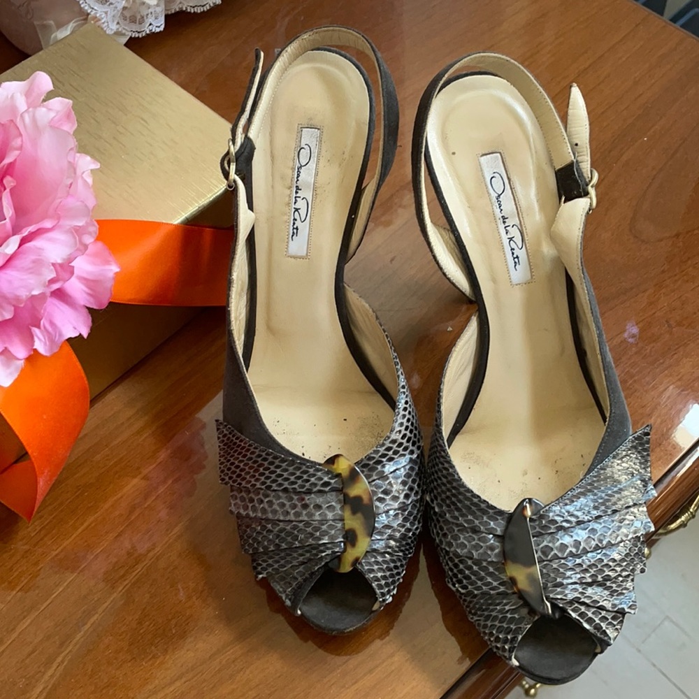 Oscar De La Renta Grey Shoes